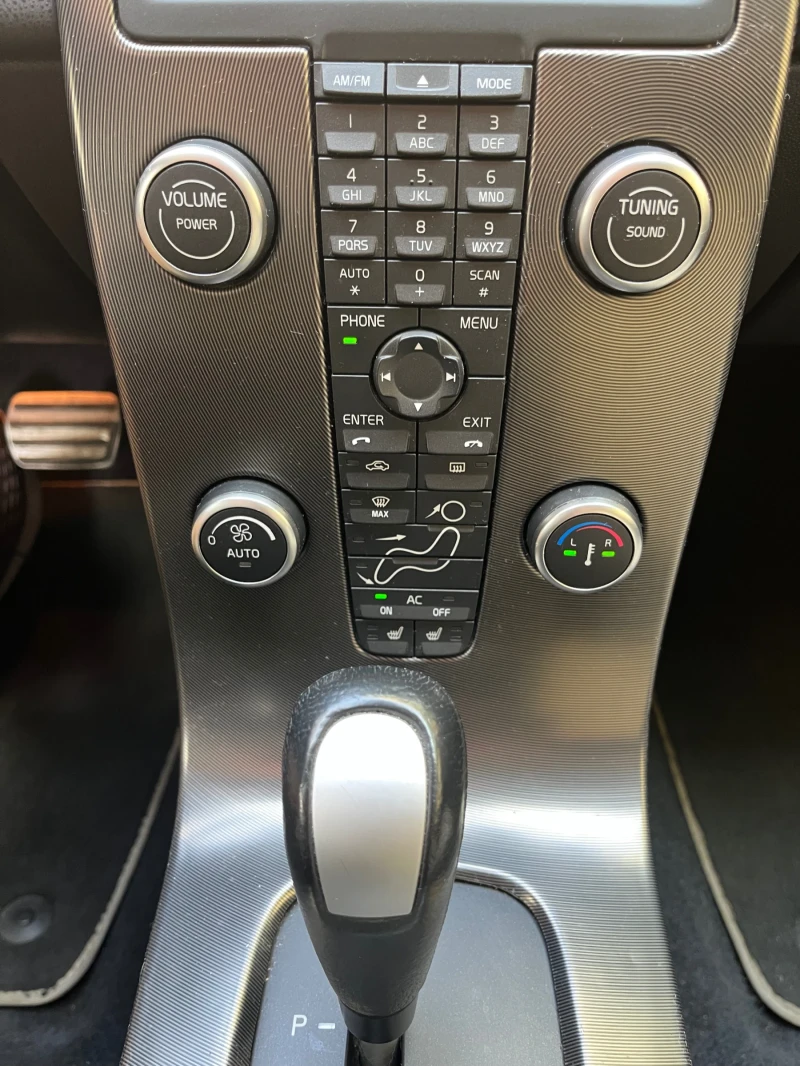 Volvo V50 R-DESIGN, снимка 7 - Автомобили и джипове - 52230060