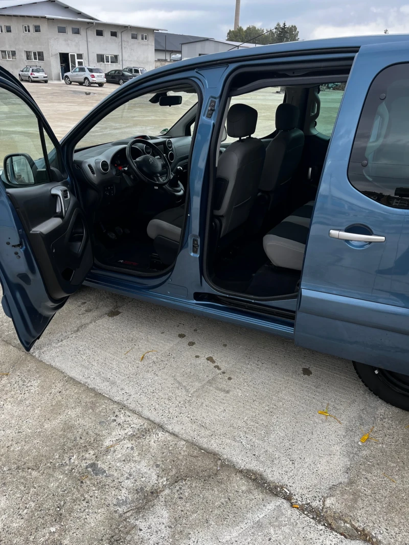 Citroen Berlingo Multispace PureTech 129000км!, снимка 15 - Автомобили и джипове - 52314671