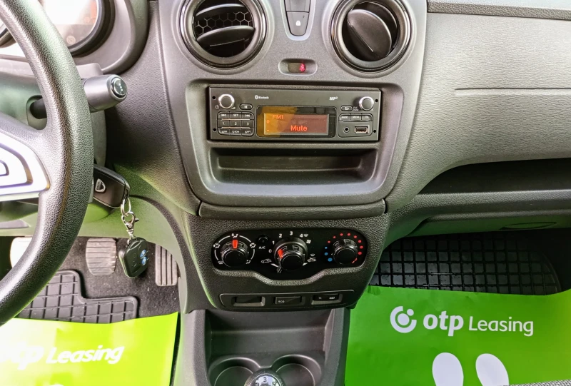 Dacia Dokker 1.5 dCi, снимка 10 - Автомобили и джипове - 52646393