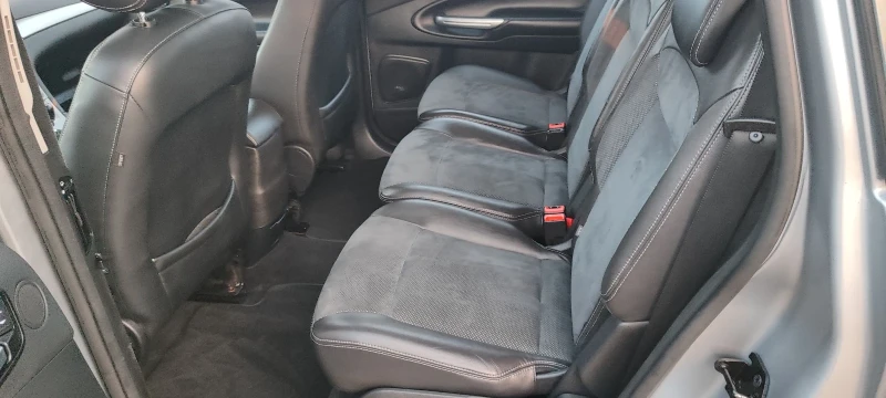 Ford S-Max 2.0DIESEL, снимка 8 - Автомобили и джипове - 52886336