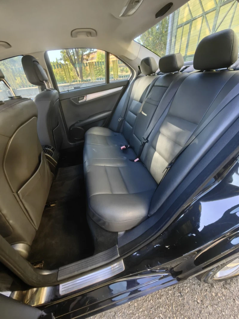 Mercedes-Benz C 220 2.2 cdi-АВТОМАТ, снимка 17 - Автомобили и джипове - 52892074