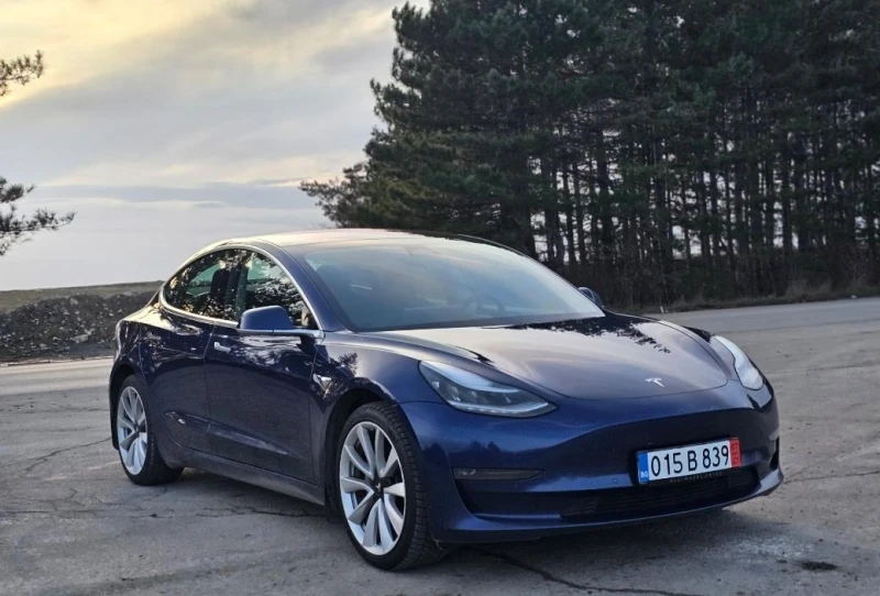 Tesla Model 3 Long Range 4x4 Безплатно Зареждане, снимка 5 - Автомобили и джипове - 52980725