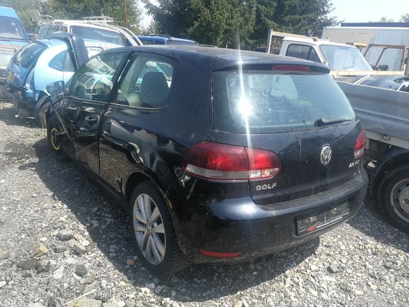 VW Golf 2.0TDI-НА ЧАСТИ , снимка 3 - Автомобили и джипове - 33839418