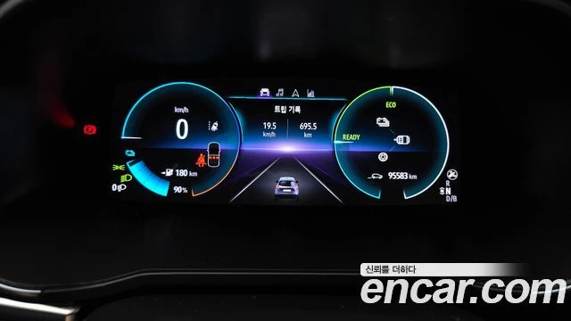 Renault Zoe, снимка 8 - Автомобили и джипове - 56390501