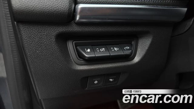 Renault Zoe, снимка 16 - Автомобили и джипове - 56390501