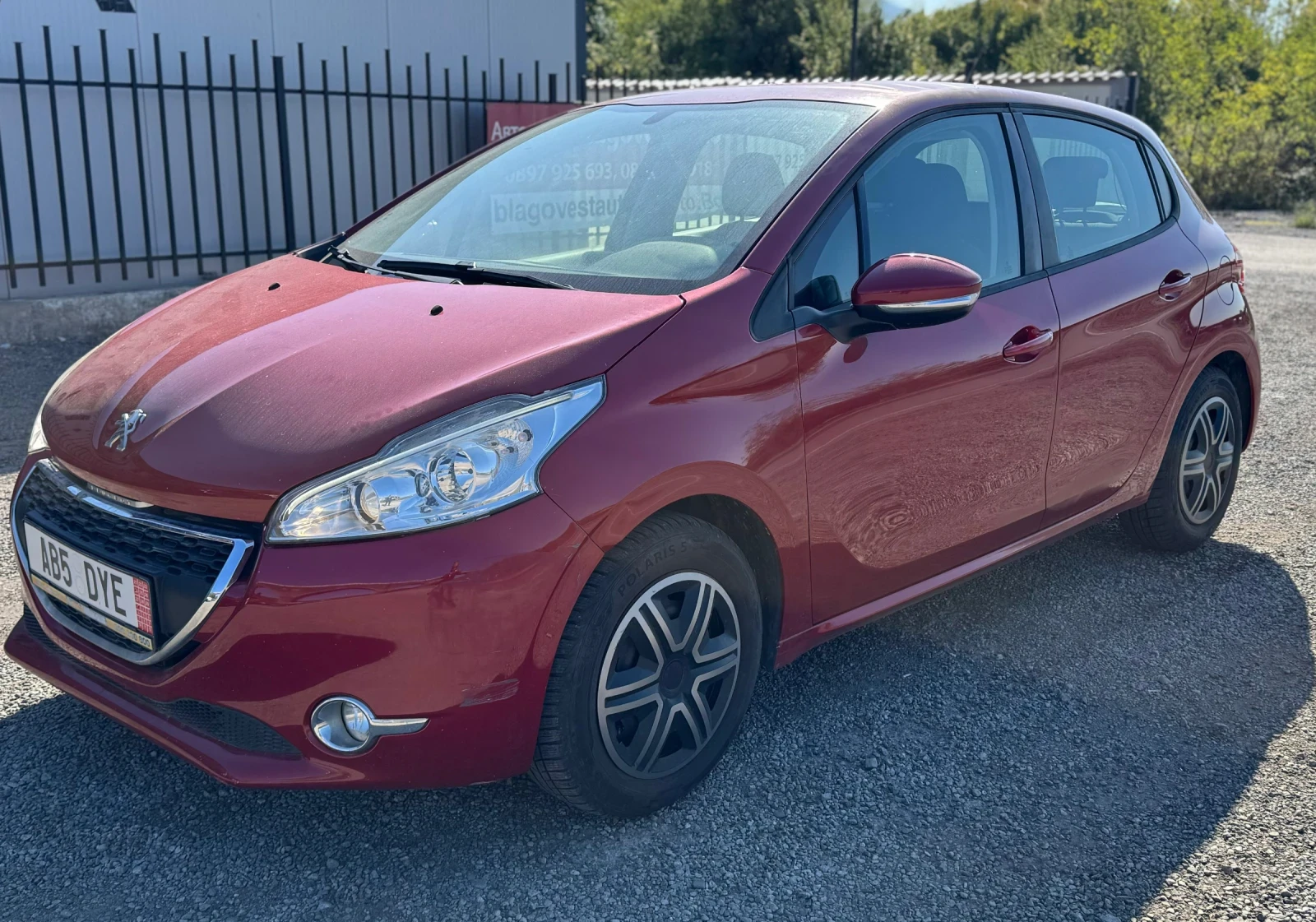 Peugeot 208 1.0iZM01 - изображение 2