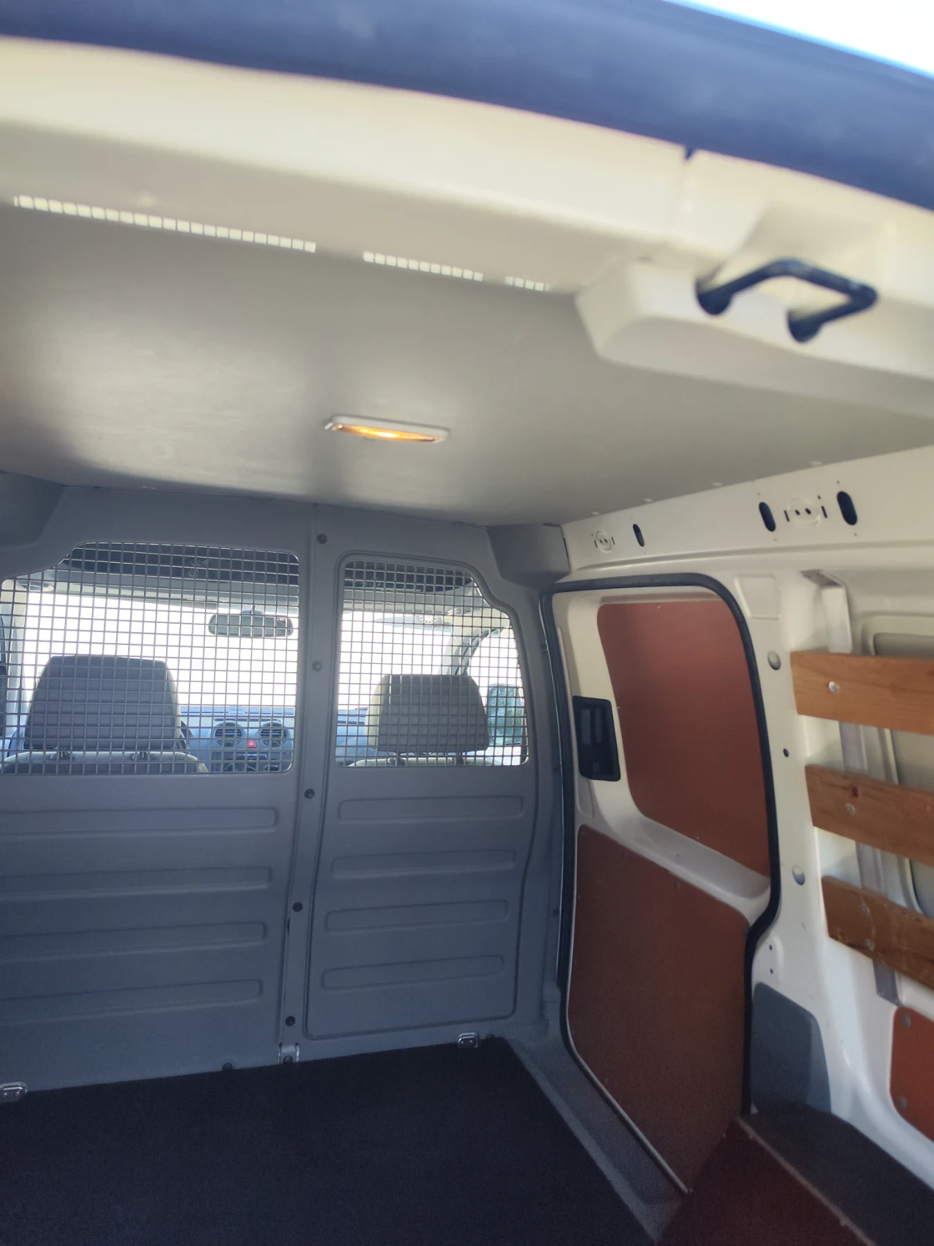 VW Caddy  - изображение 8