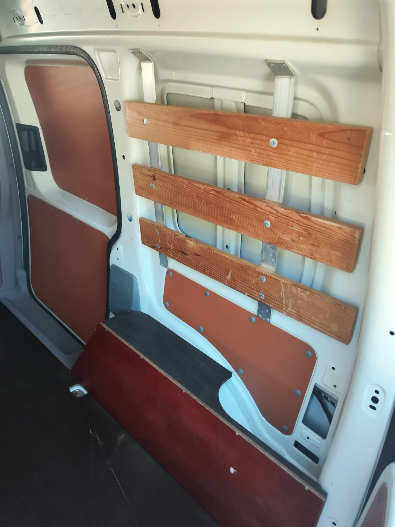 VW Caddy  - изображение 9