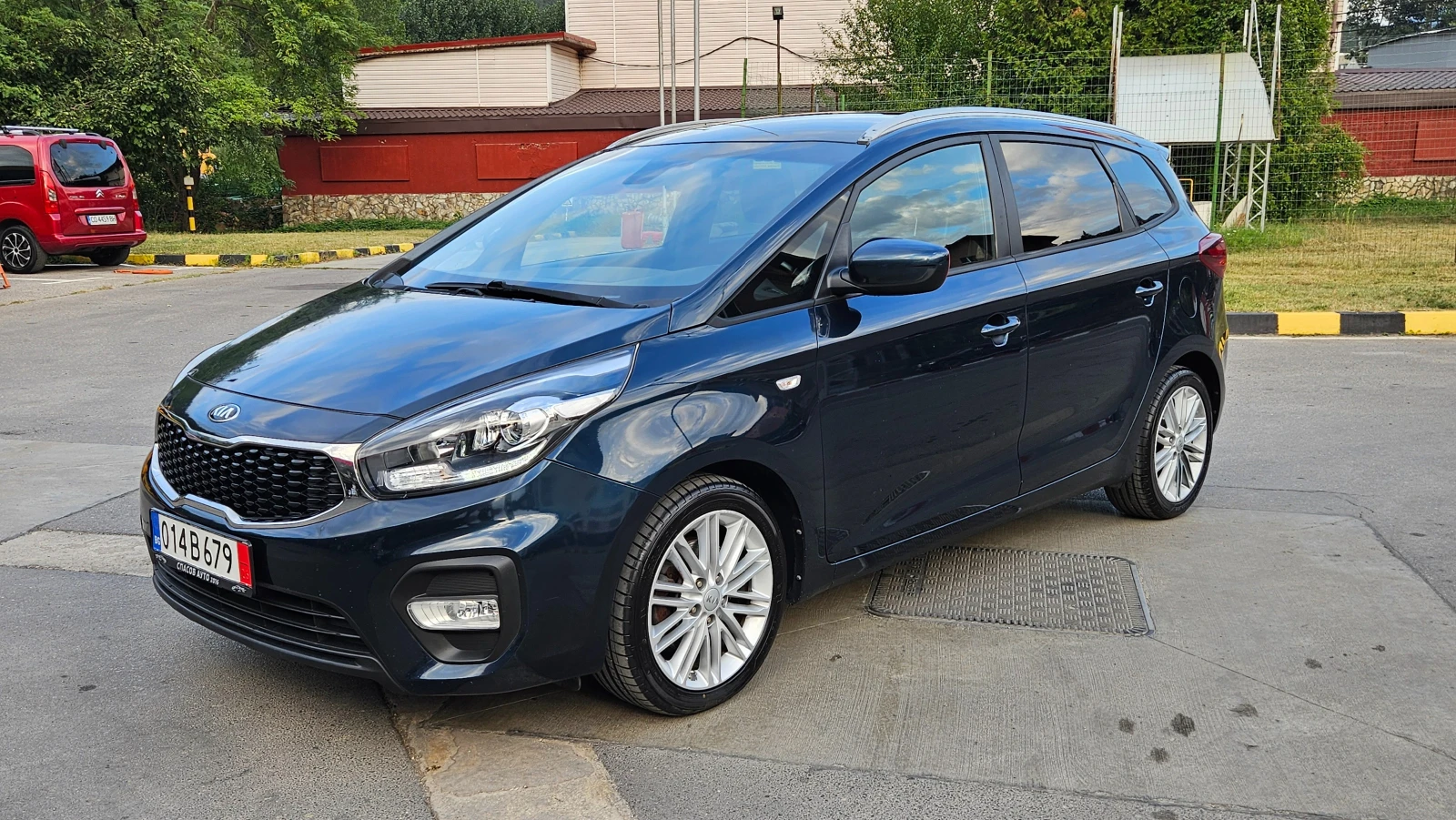 Kia Carens 1.7 CRDI FACELIFT/NAVIG/7mesta/2018g - изображение 2