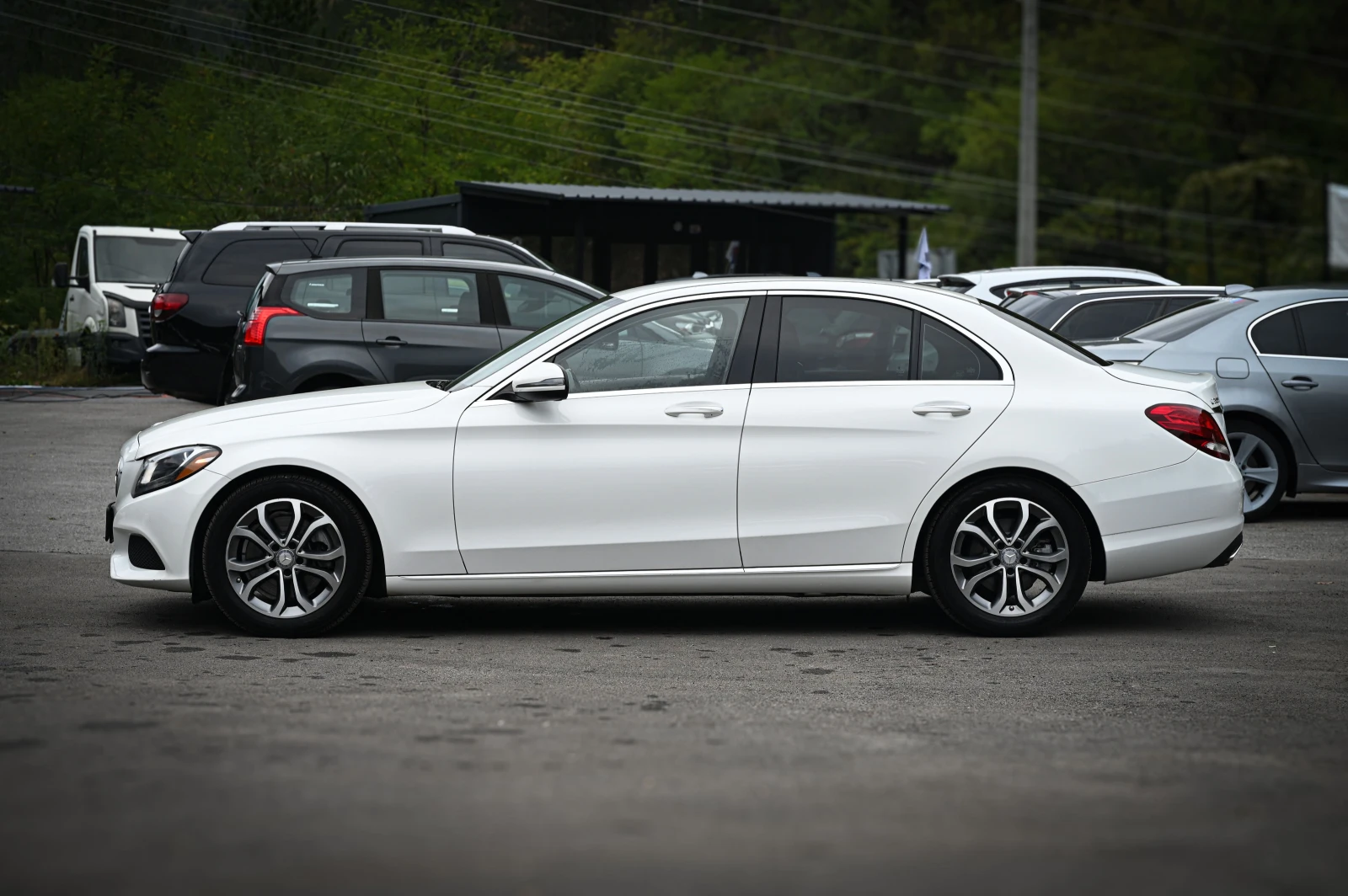 Mercedes-Benz C 300 Distronic/Camera - изображение 2