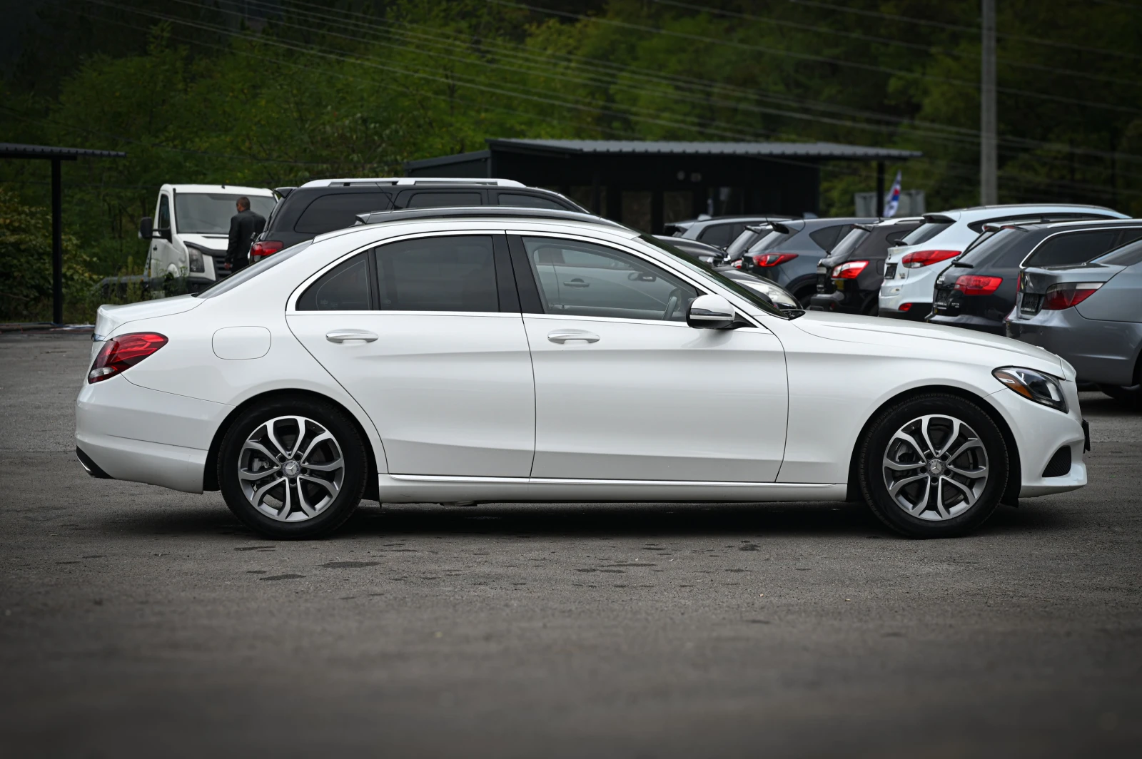 Mercedes-Benz C 300 Distronic/Camera - изображение 6