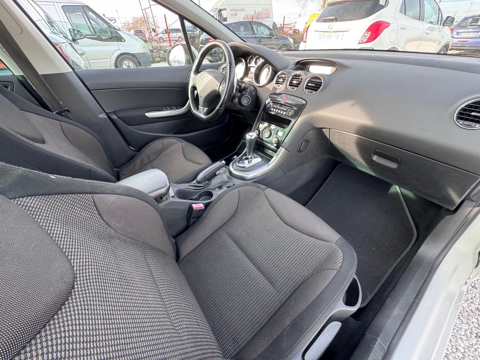Peugeot 308 1.6hdi 112kc Facelift* Panorama* Pdc* Cruise contr | Mobile.bg � ����������� 13