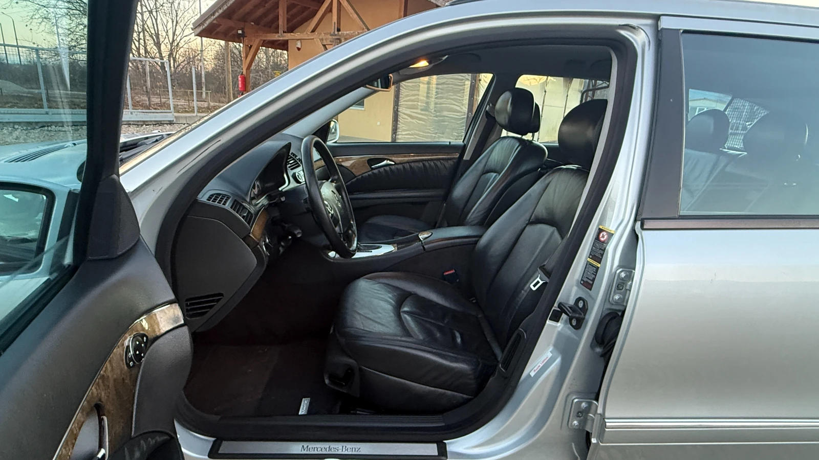 Mercedes-Benz E 320 E320CDI/V6/224��/4Matic/AVANTGARDE/Sport/������ | Mobile.bg � ����������� 12