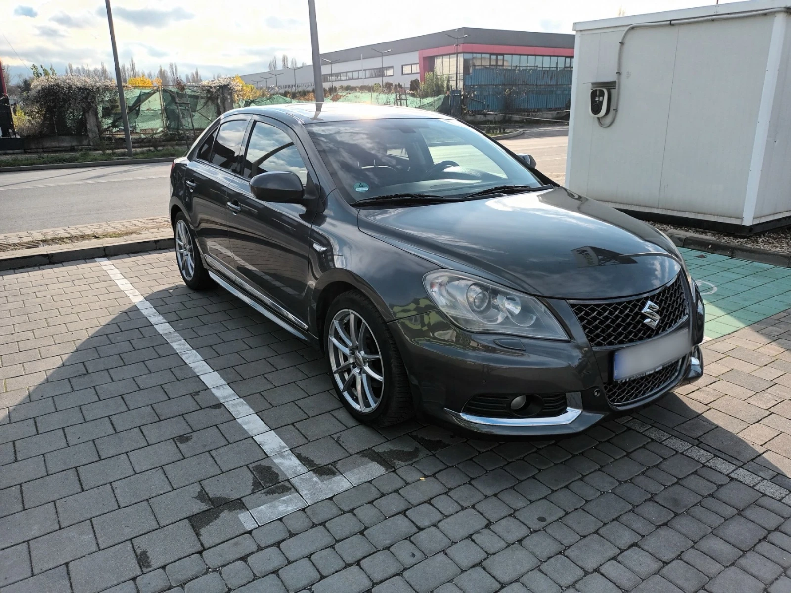 Suzuki Kizashi 2.4 GL INDIVIDUAL | Mobile.bg � ����������� 2