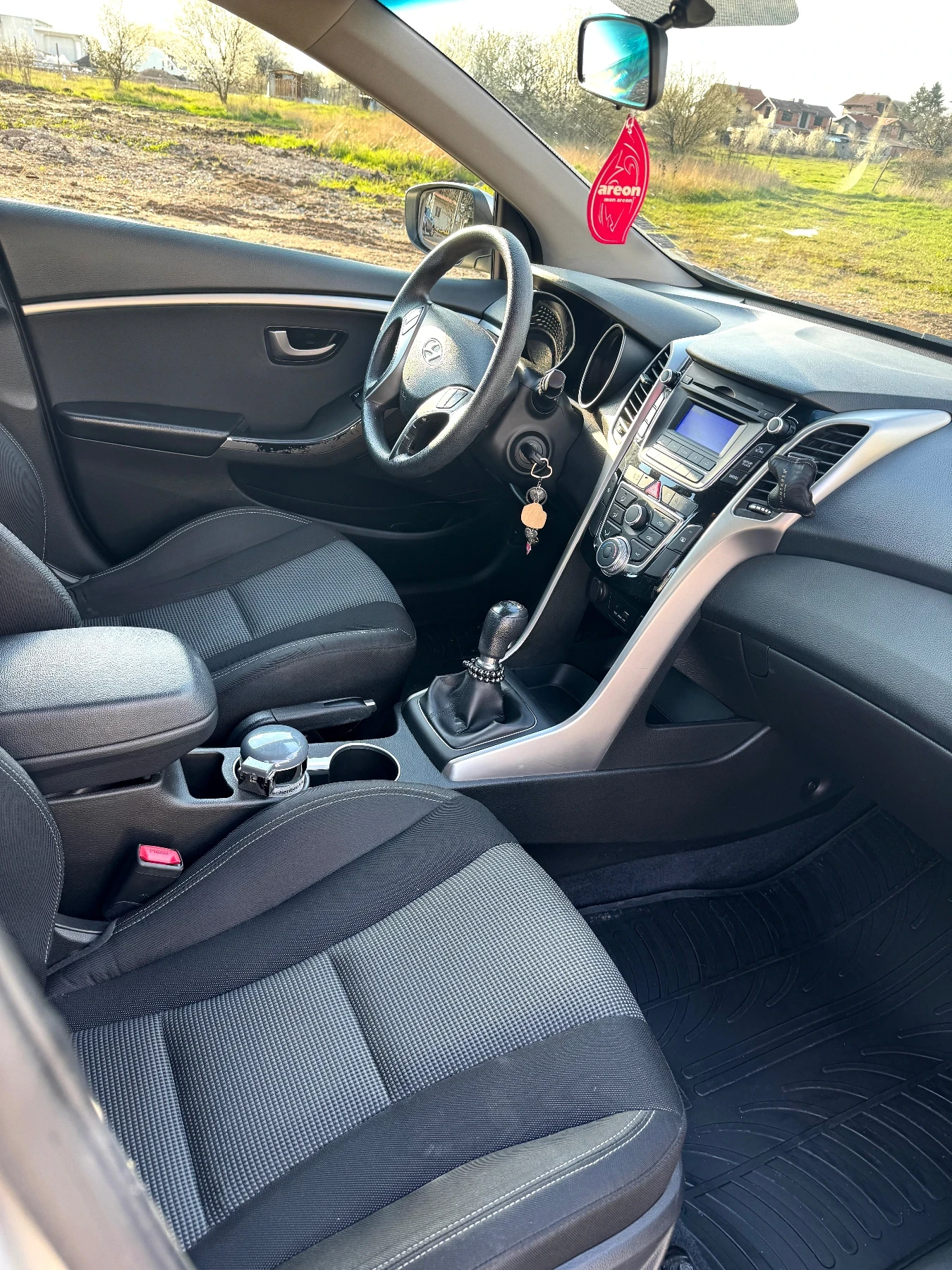 Hyundai I30, снимка 10 - Автомобили и джипове - 54101307