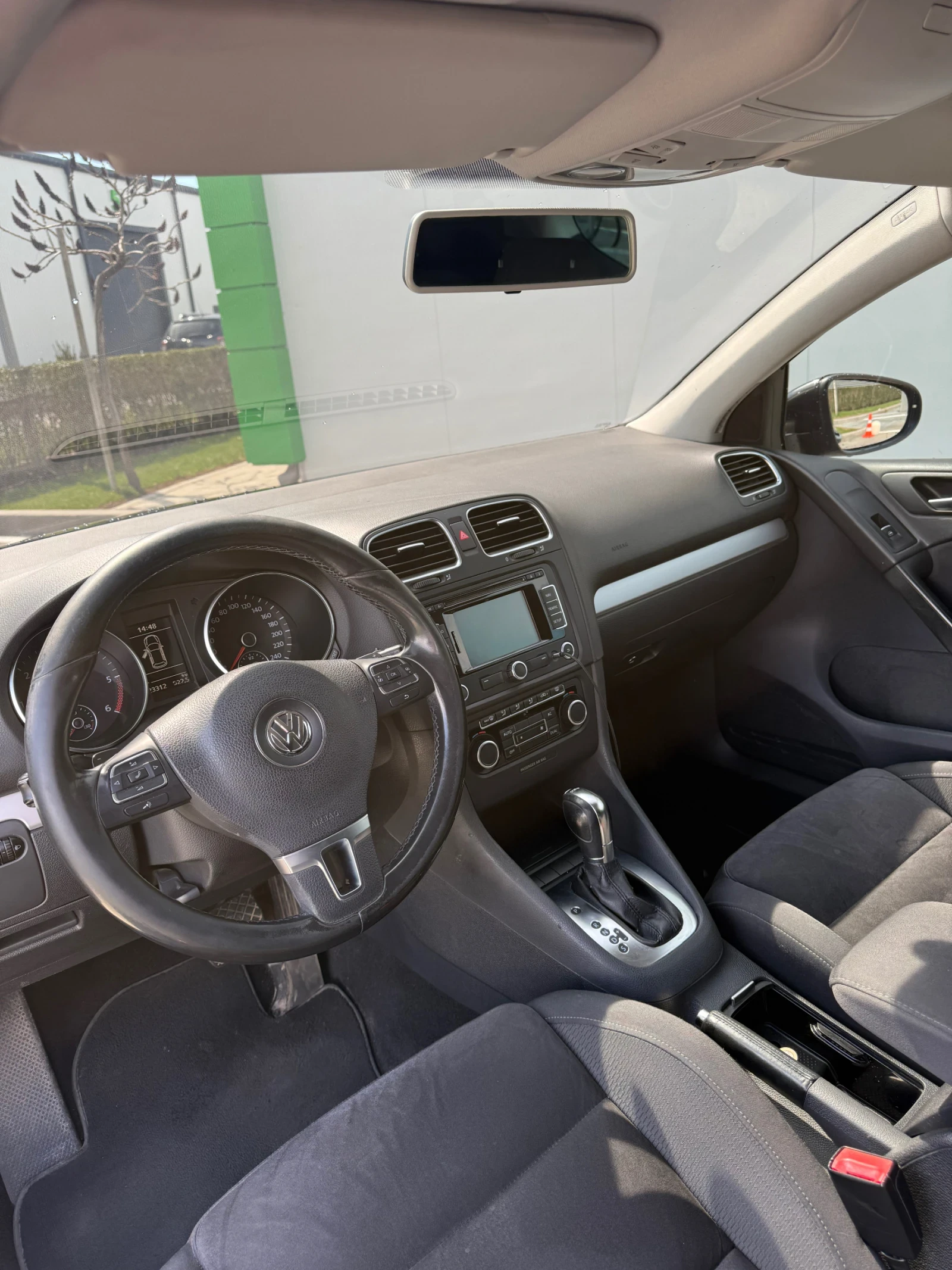 VW Golf, снимка 7 - Автомобили и джипове - 54124368