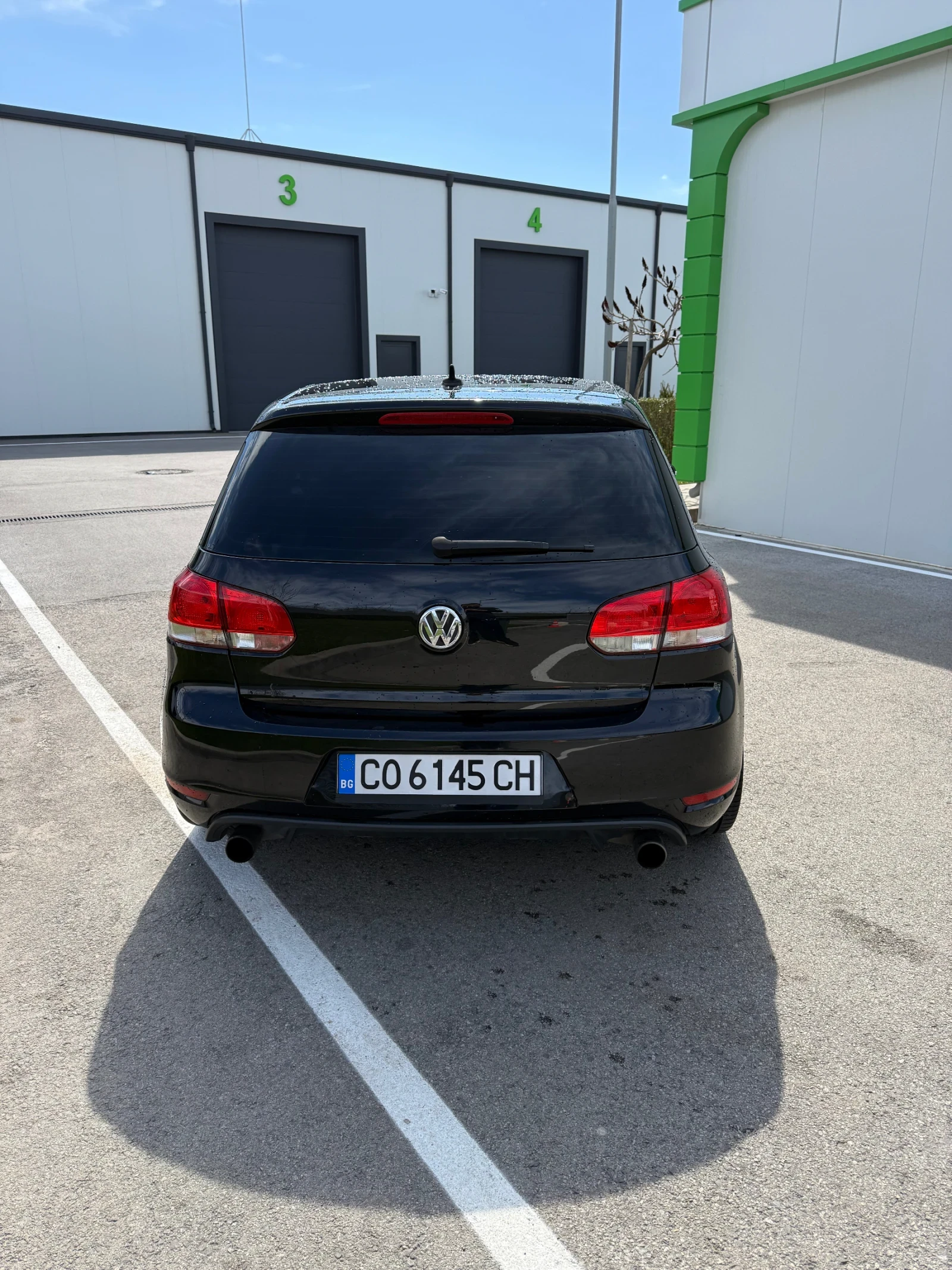 VW Golf, снимка 4 - Автомобили и джипове - 54124368
