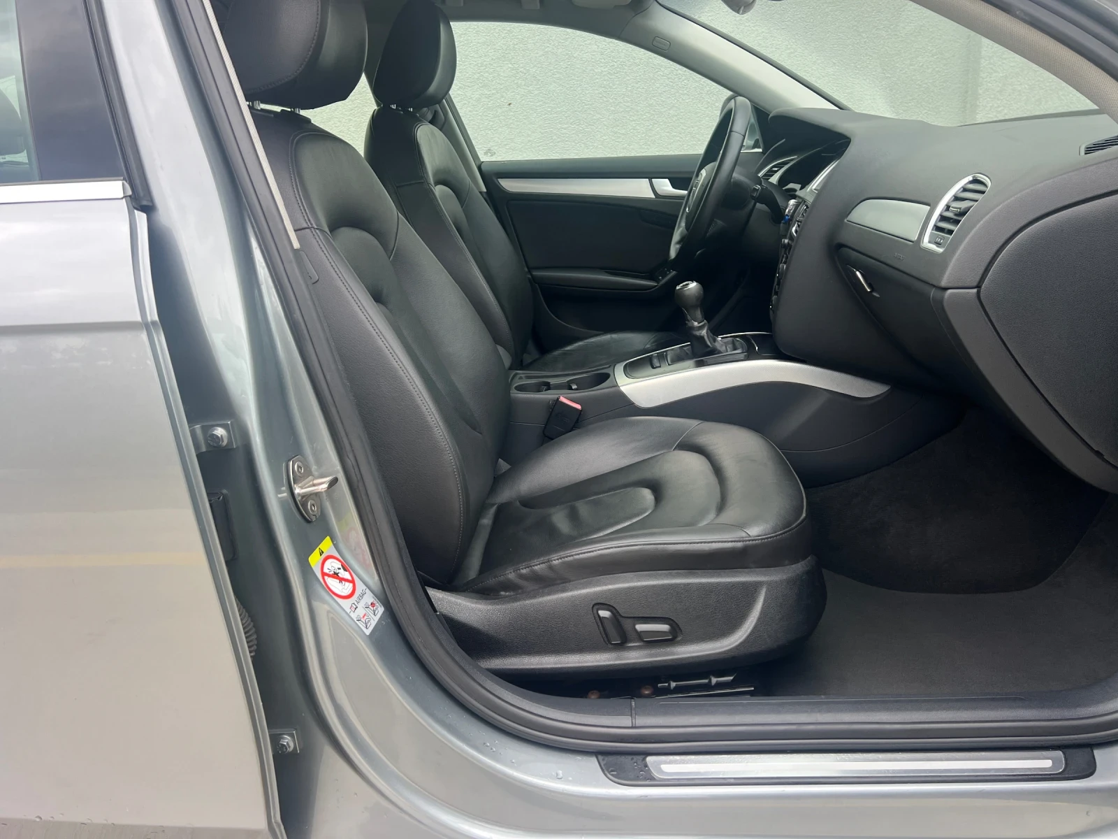 Audi A4 2.0TDI 170ps LED , снимка 14 - Автомобили и джипове - 54382096