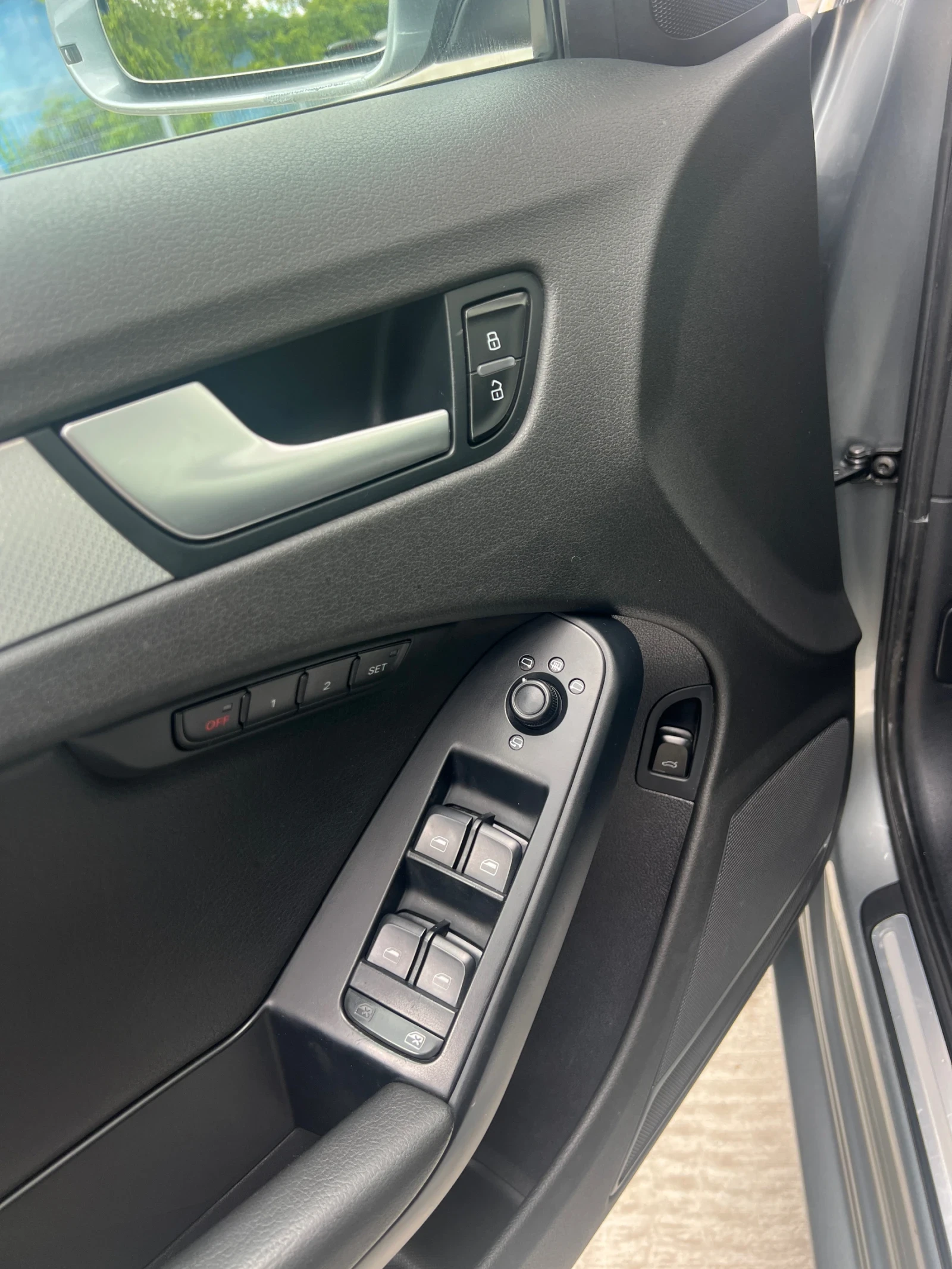 Audi A4 2.0TDI 170ps LED , снимка 16 - Автомобили и джипове - 54382096