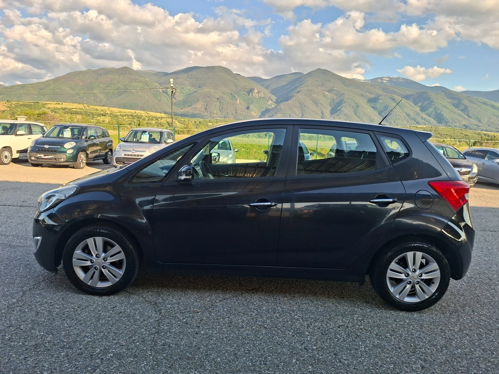 Hyundai Ix20 1, 4 crdi, снимка 8 - Автомобили и джипове - 54755079