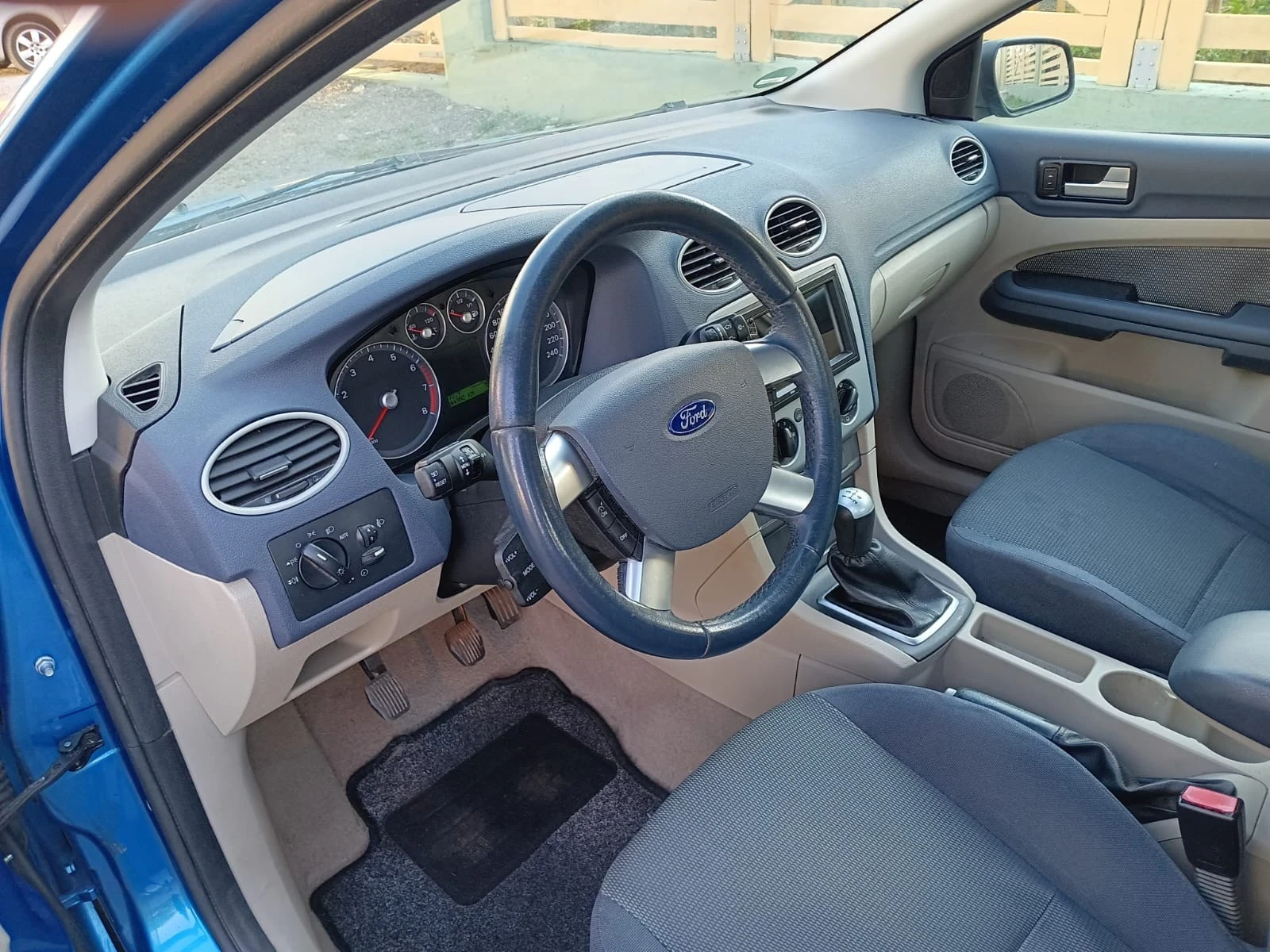 Ford Focus 1.6 Euro 4, снимка 12 - Автомобили и джипове - 54812690