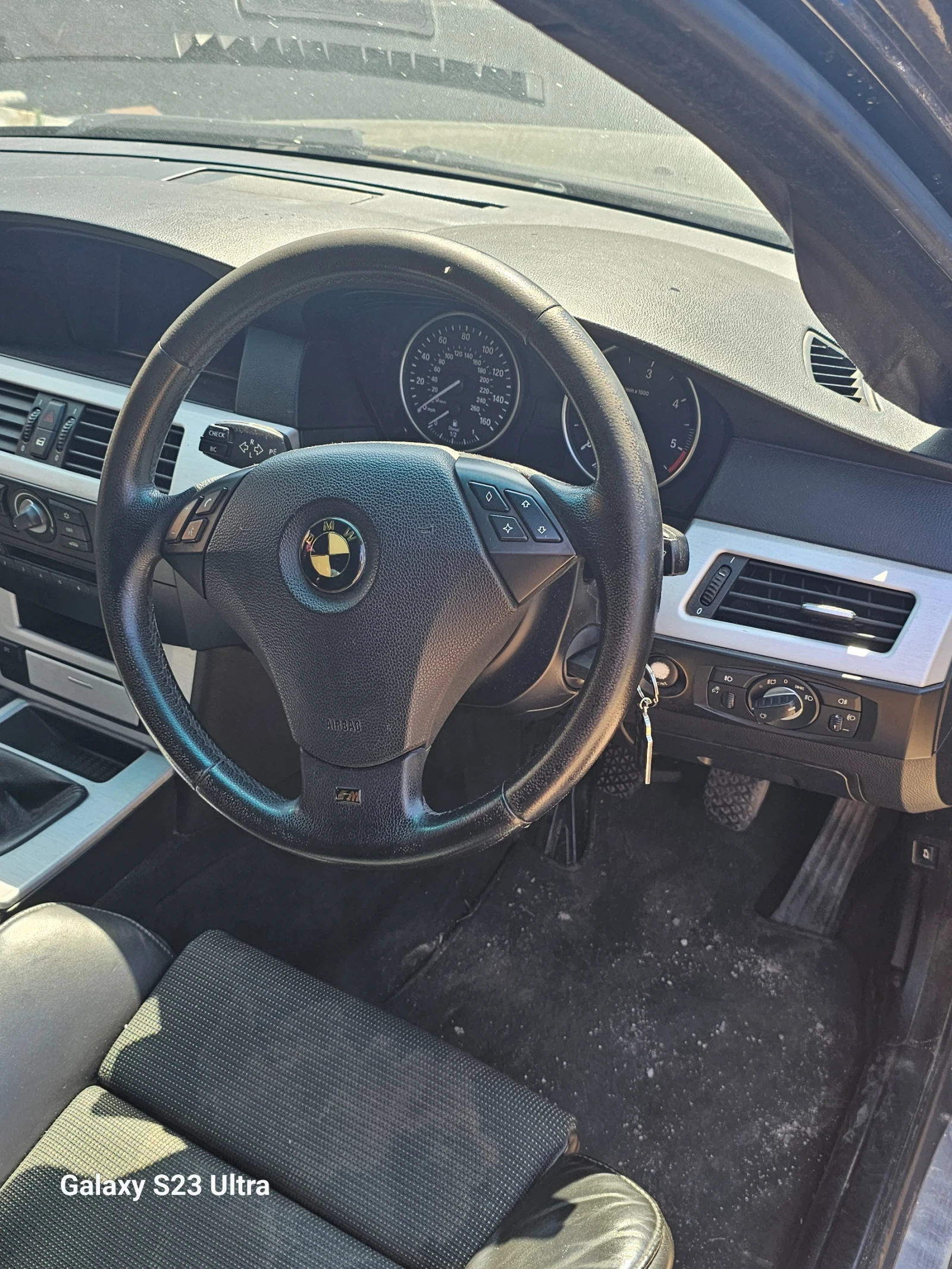 BMW 520, снимка 2 - Автомобили и джипове - 55390720