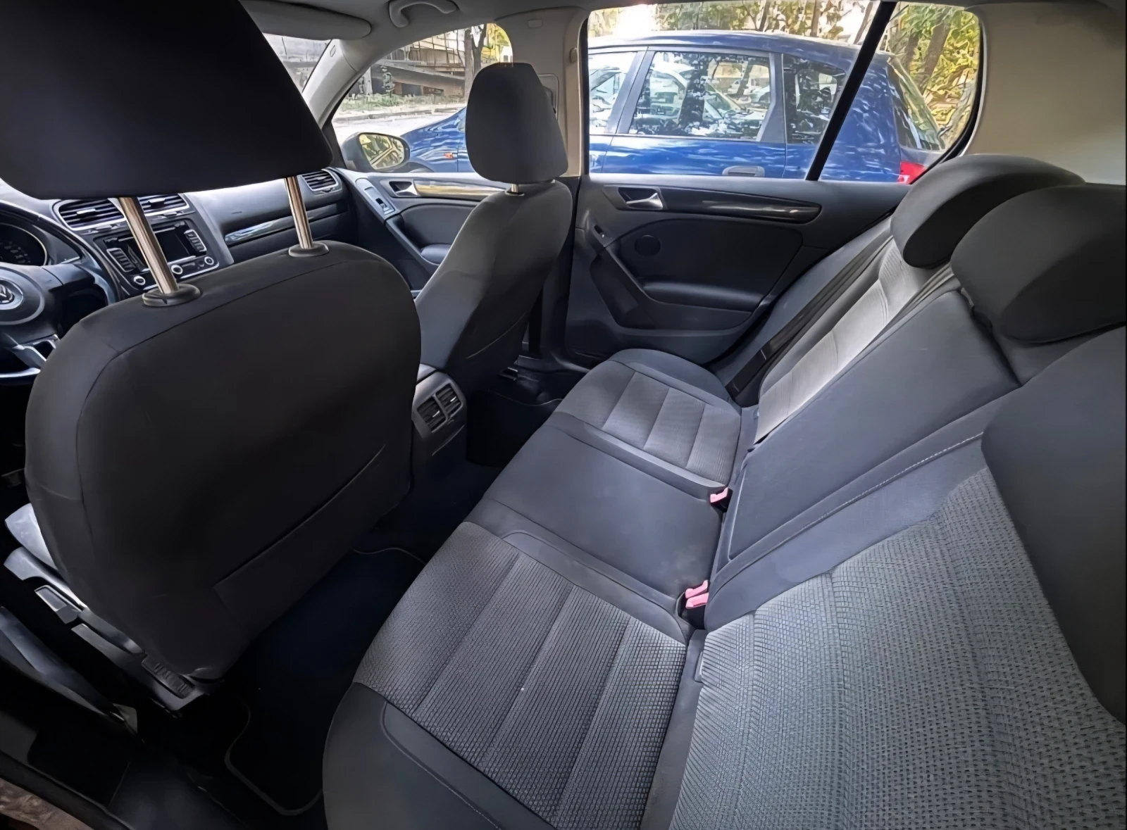 VW Golf, снимка 8 - Автомобили и джипове - 56412156