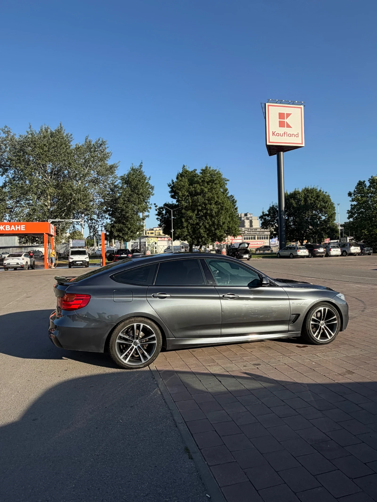 BMW 3gt BMW 325 GT 2014 218k, снимка 9 - Автомобили и джипове - 56686113