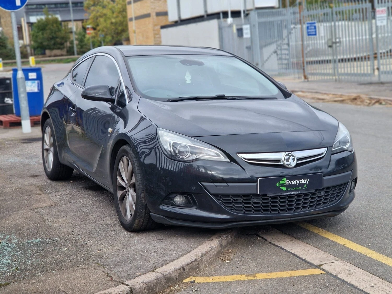 Opel Astra GTC 2, 0 дизел Автомоатик, снимка 6 - Автомобили и джипове - 56745391