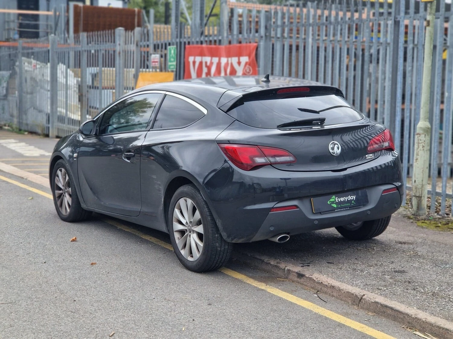 Opel Astra GTC 2, 0 дизел Автомоатик, снимка 5 - Автомобили и джипове - 56745391