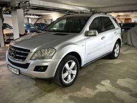     Mercedes-Benz ML 300   