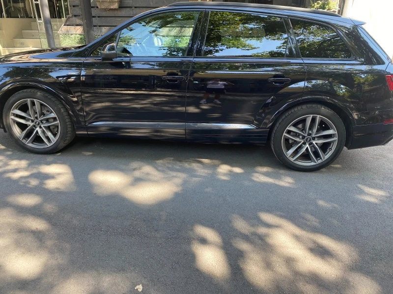 Audi Q7, снимка 5 - Автомобили и джипове - 42241112