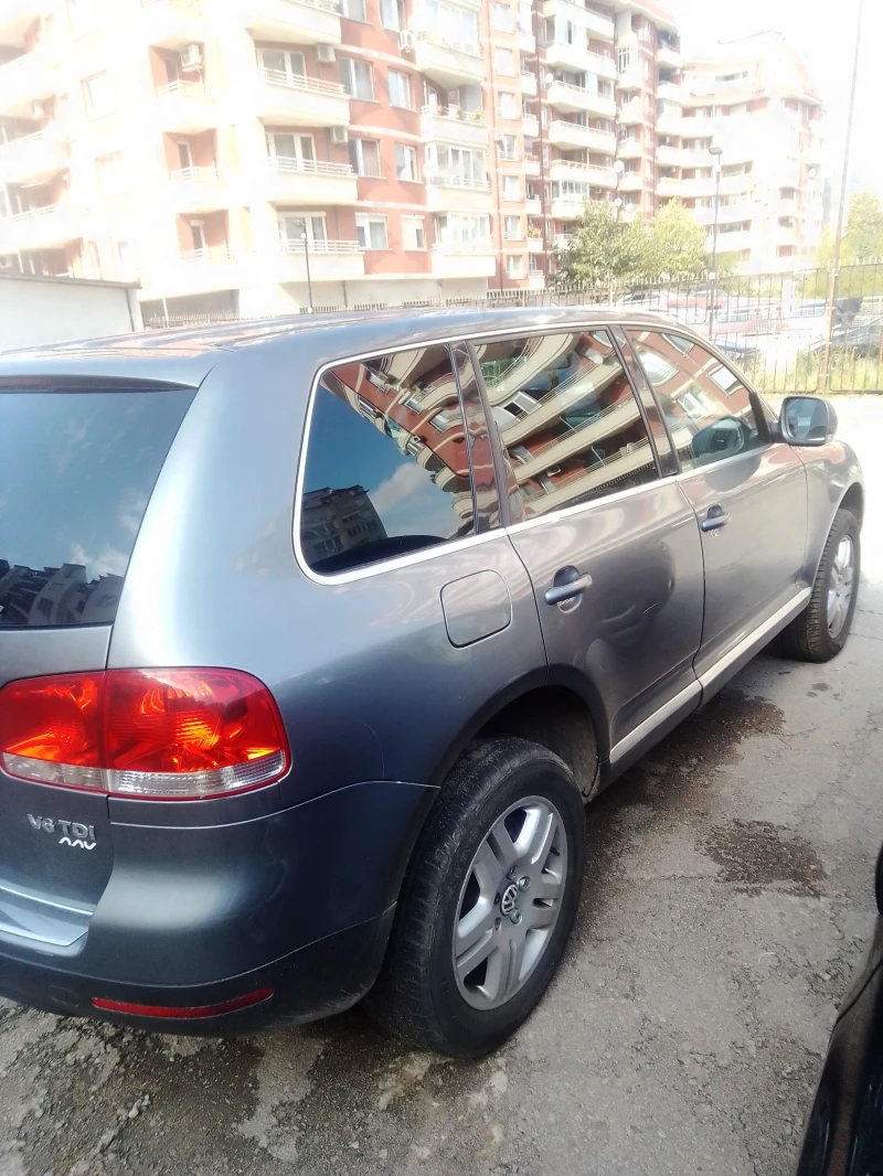 VW Touareg, снимка 2 - Автомобили и джипове - 48293603