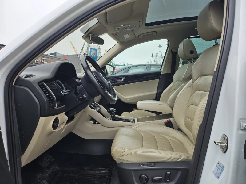 Skoda Kodiaq 7Места/4x4, DSG, Full Style, снимка 8 - Автомобили и джипове - 51971572