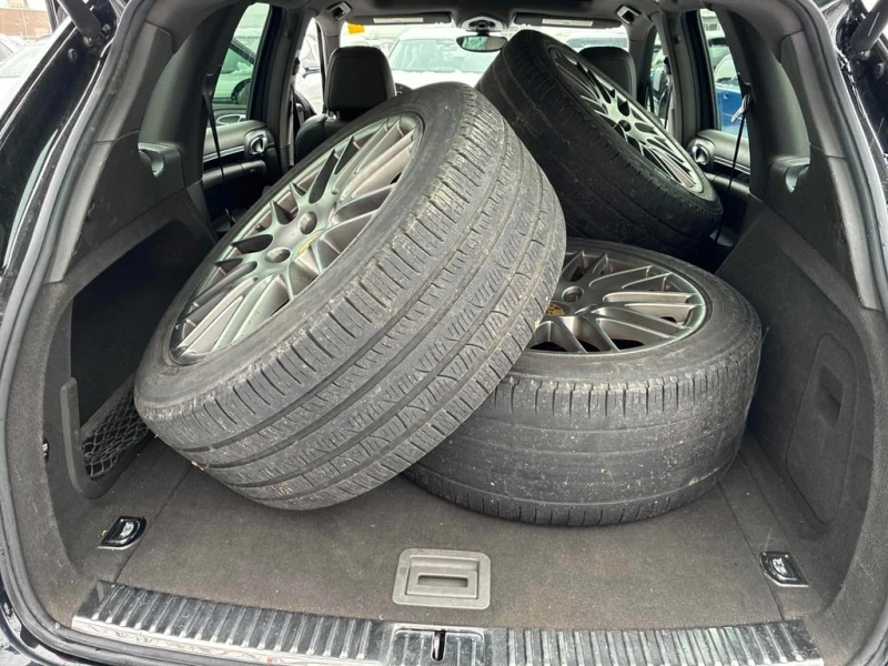 Porsche Cayenne * AWD 4dr * CARFAX * ЦЕНА ДО БГ, снимка 11 - Автомобили и джипове - 53040827