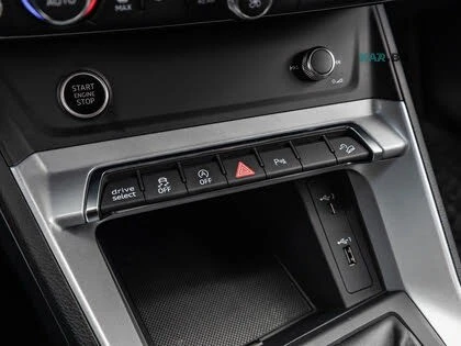 Audi Q3 quattro Progressiv* АвтоКредит* (Цена до БГ) , снимка 15 - Автомобили и джипове - 54715671