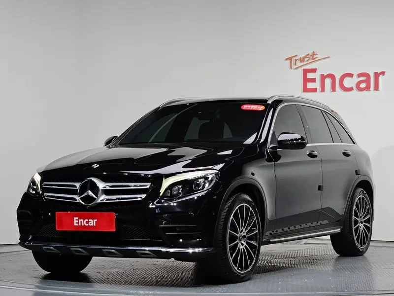 Mercedes-Benz GLC 300 4Matic Amg Line
