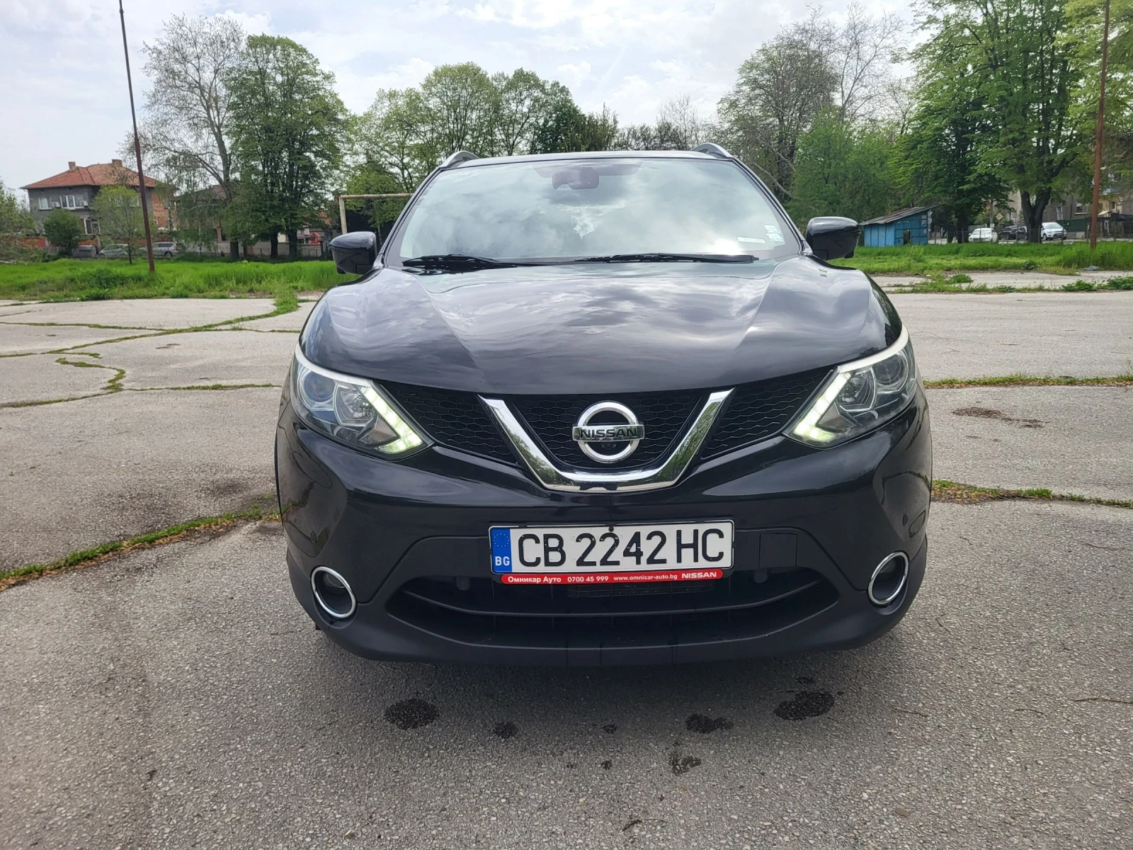Nissan Qashqai 1.6dci, 131кс, автоматик, KEYLESS, панорама  - изображение 2