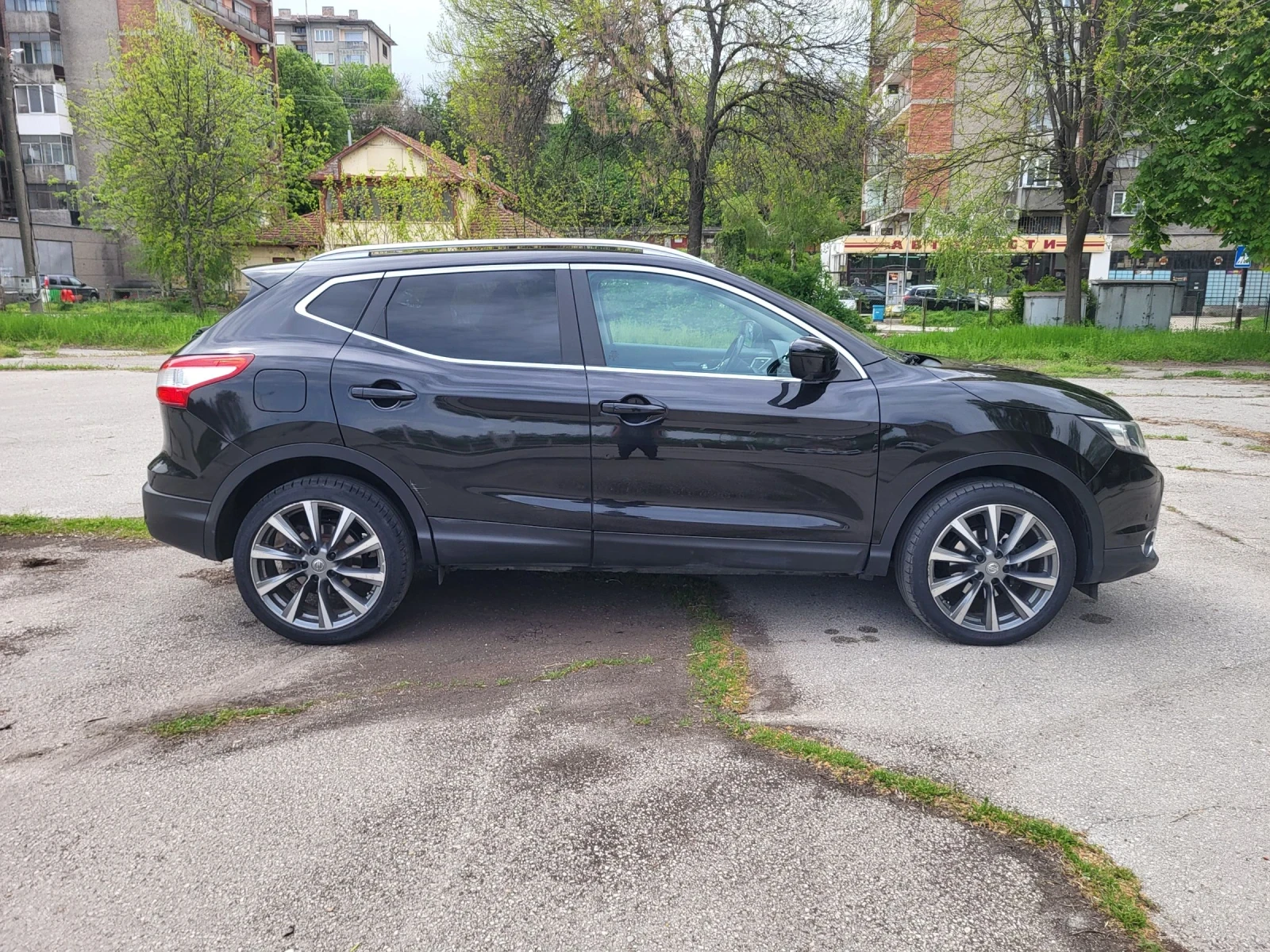 Nissan Qashqai 1.6dci, 131кс, автоматик, KEYLESS, панорама  - изображение 6