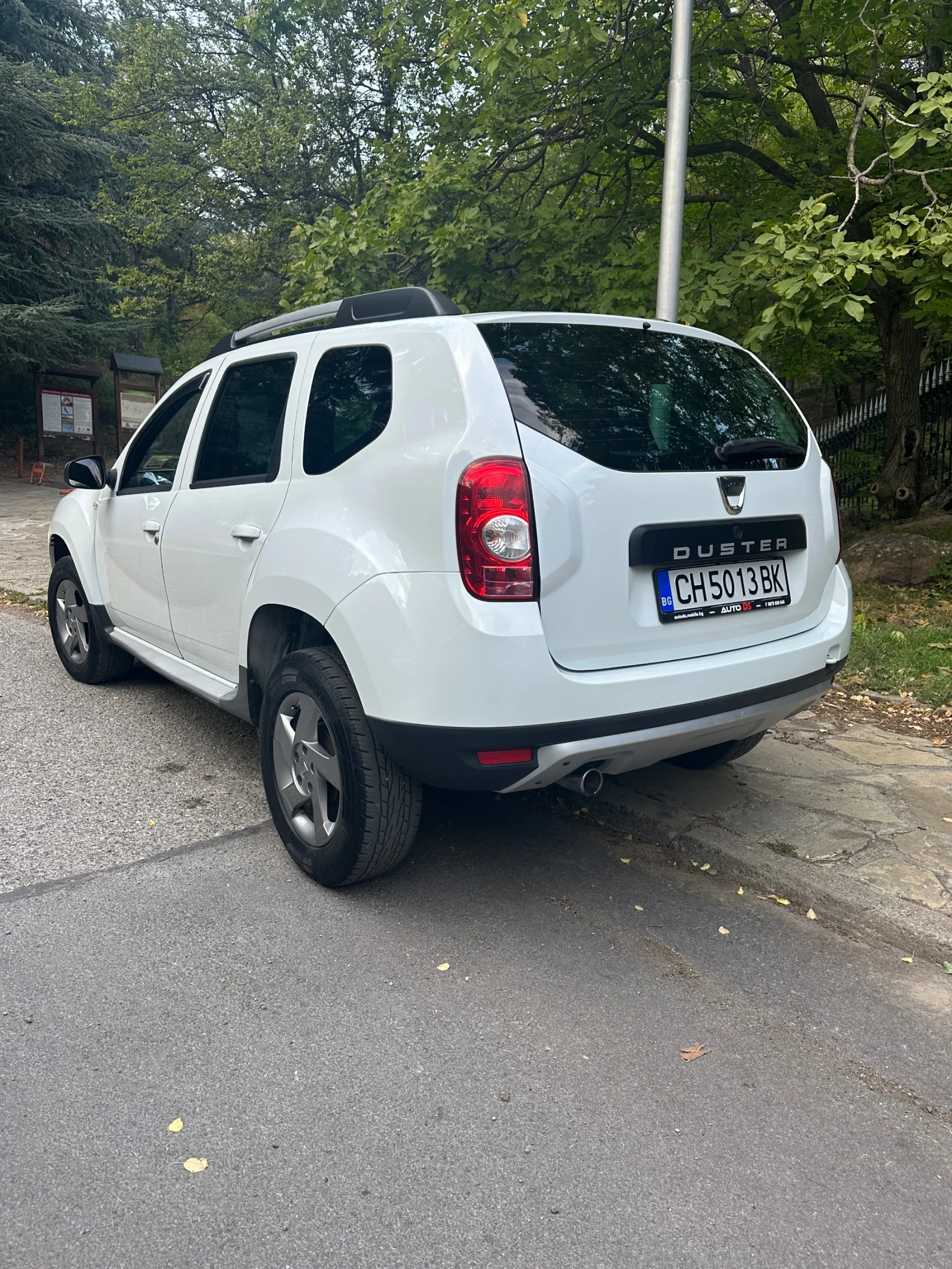 Dacia Duster 1, 5 dci Kлиматик  - изображение 3
