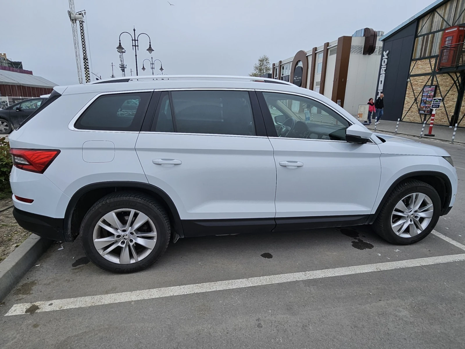 Skoda Kodiaq 7Места/4x4, DSG, Full Style - изображение 6
