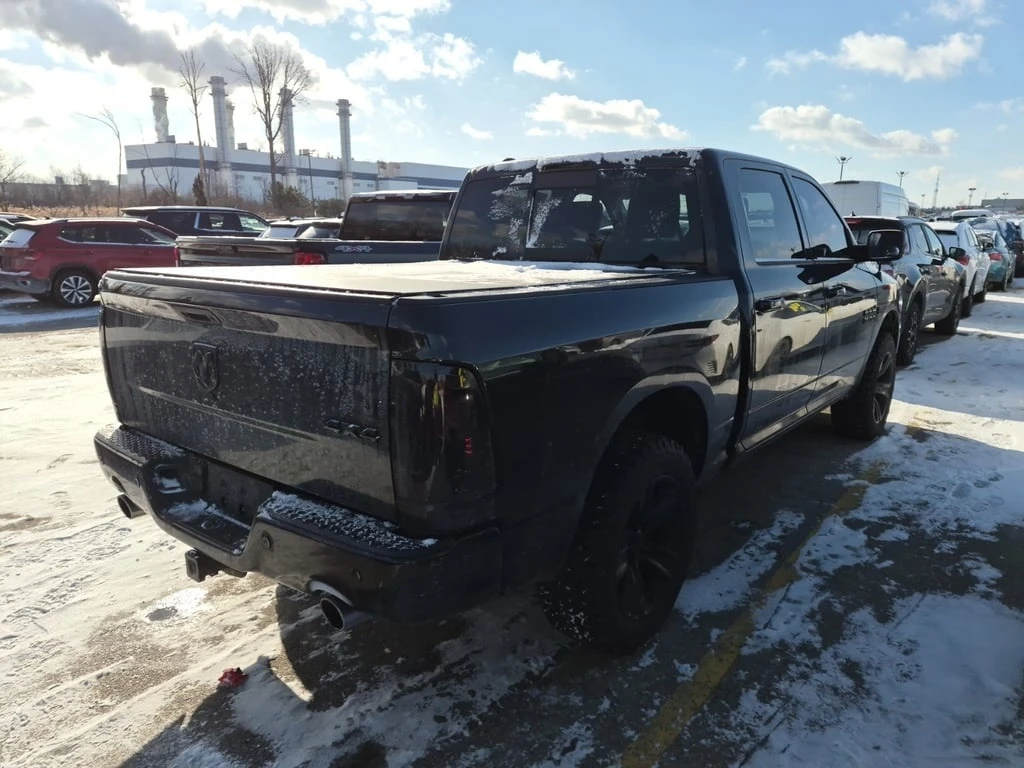 Dodge RAM 1500 * SPORT CREW CAB SHORT BED * CARFAX * БЕЗ ПЪРВОНАЧ - изображение 3