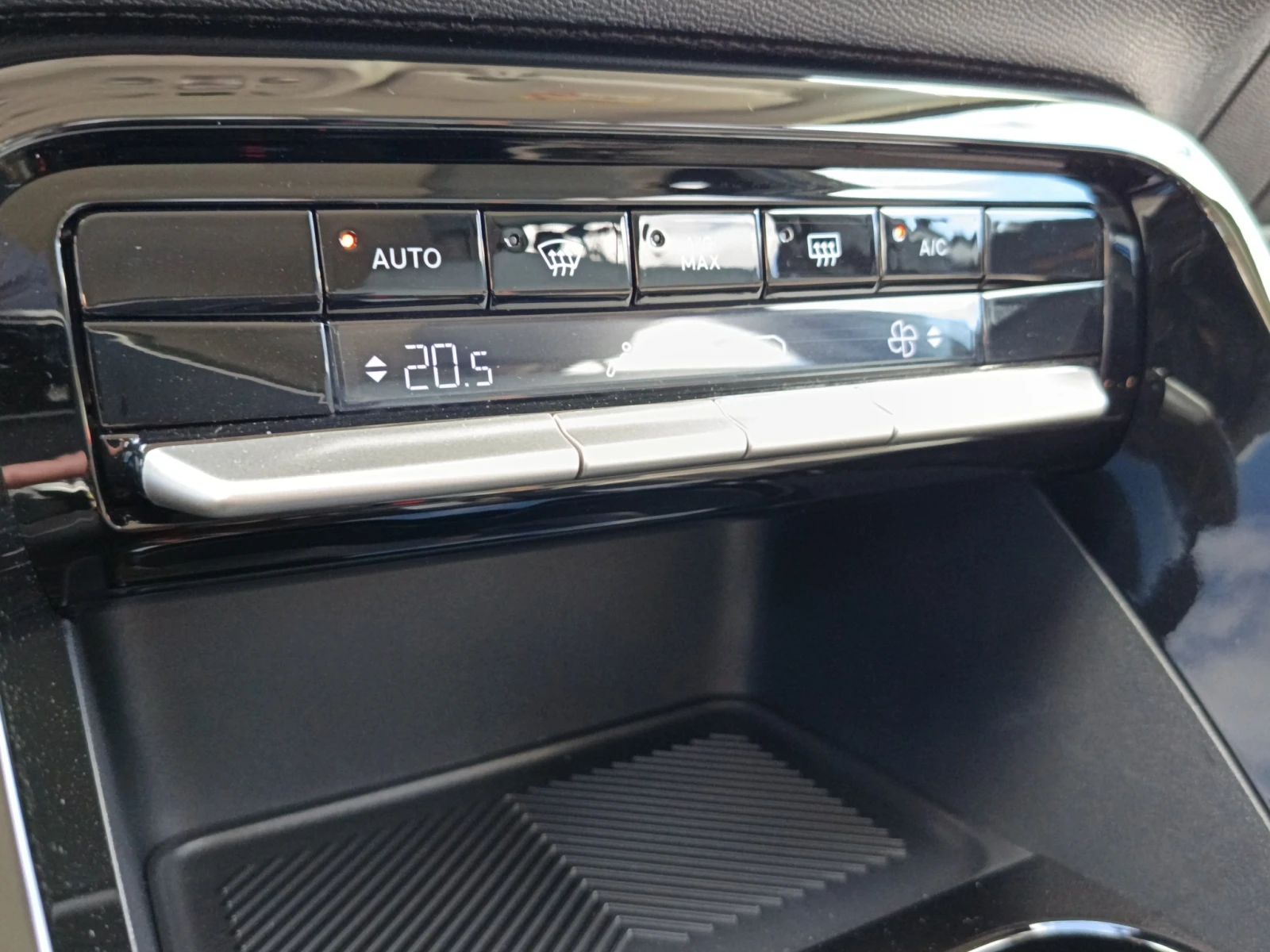 Citroen C3 Aircross PLUS, снимка 11 - Автомобили и джипове - 54708560