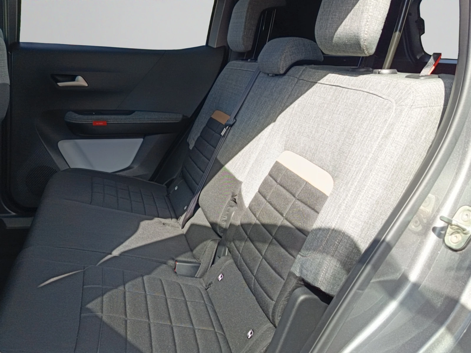 Citroen C3 Aircross PLUS, снимка 16 - Автомобили и джипове - 54708560