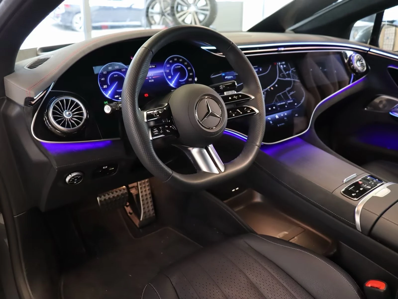 Mercedes-Benz EQE 500 4Matic / 5г. Гаранция, снимка 5 - Автомобили и джипове - 55080132