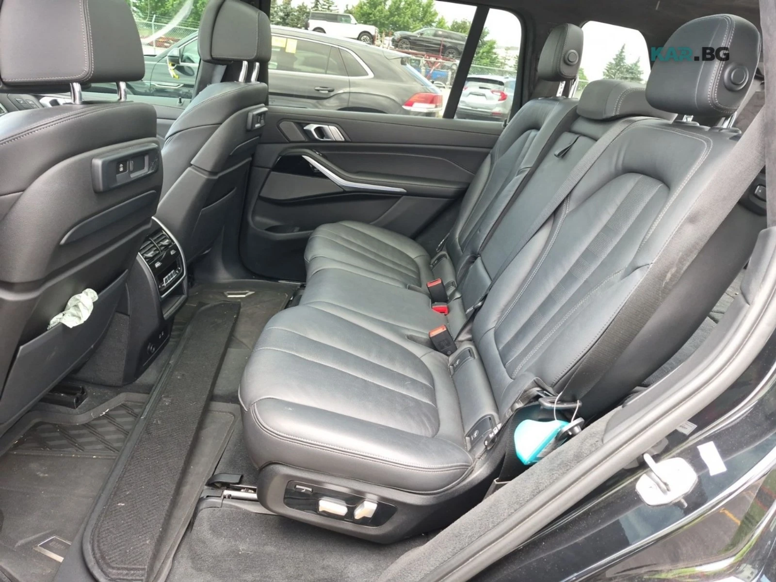 BMW X7 XDRIVE40I * АвтоКредит * (ЦЕНА ДО БГ), снимка 14 - Автомобили и джипове - 55393359