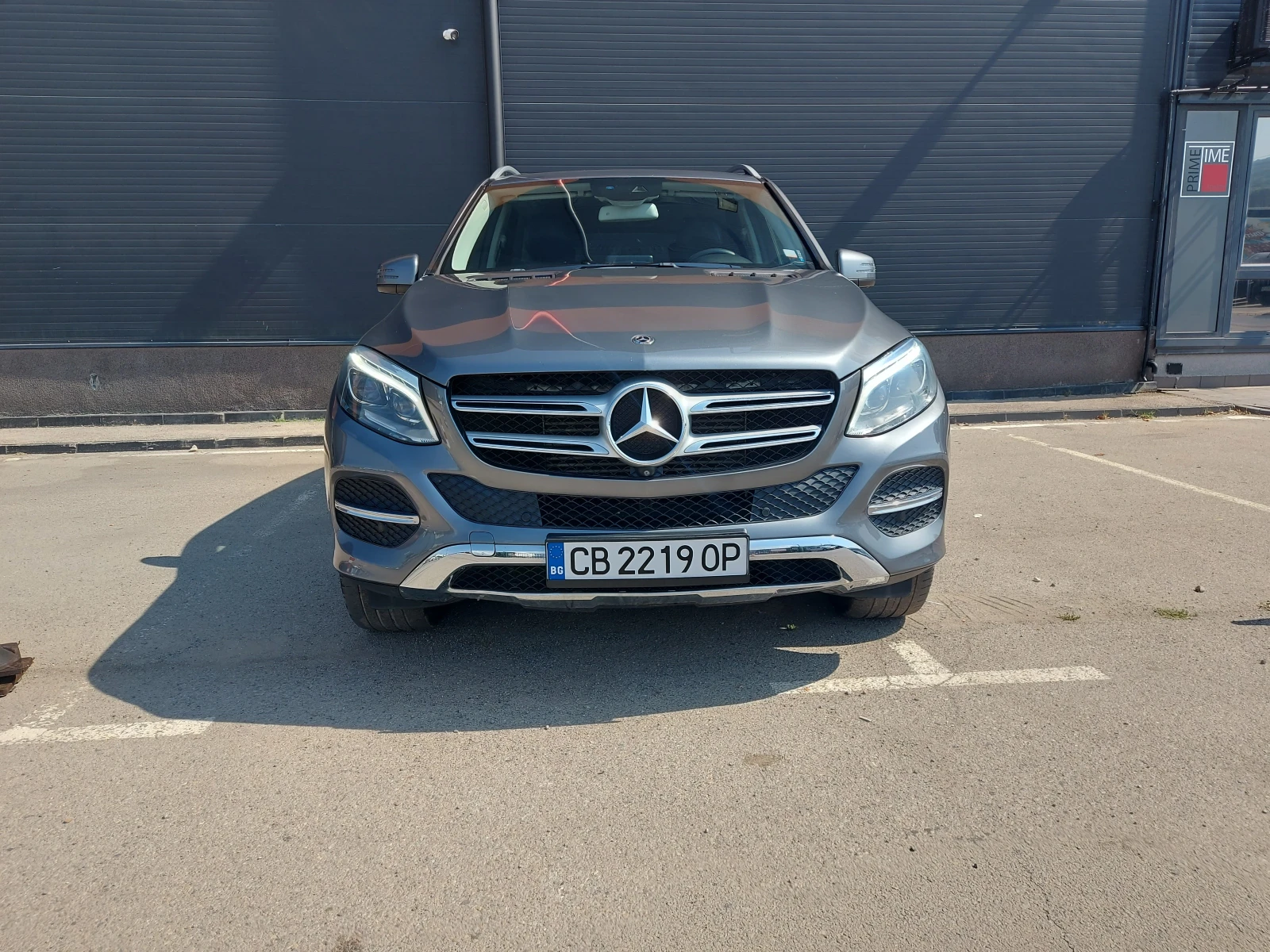 Mercedes-Benz GLE 250 d* 4 MATIC* 9G-TRONIC* NAVI* КОЖА* FULL EXTRI, снимка 2 - Автомобили и джипове - 55595519