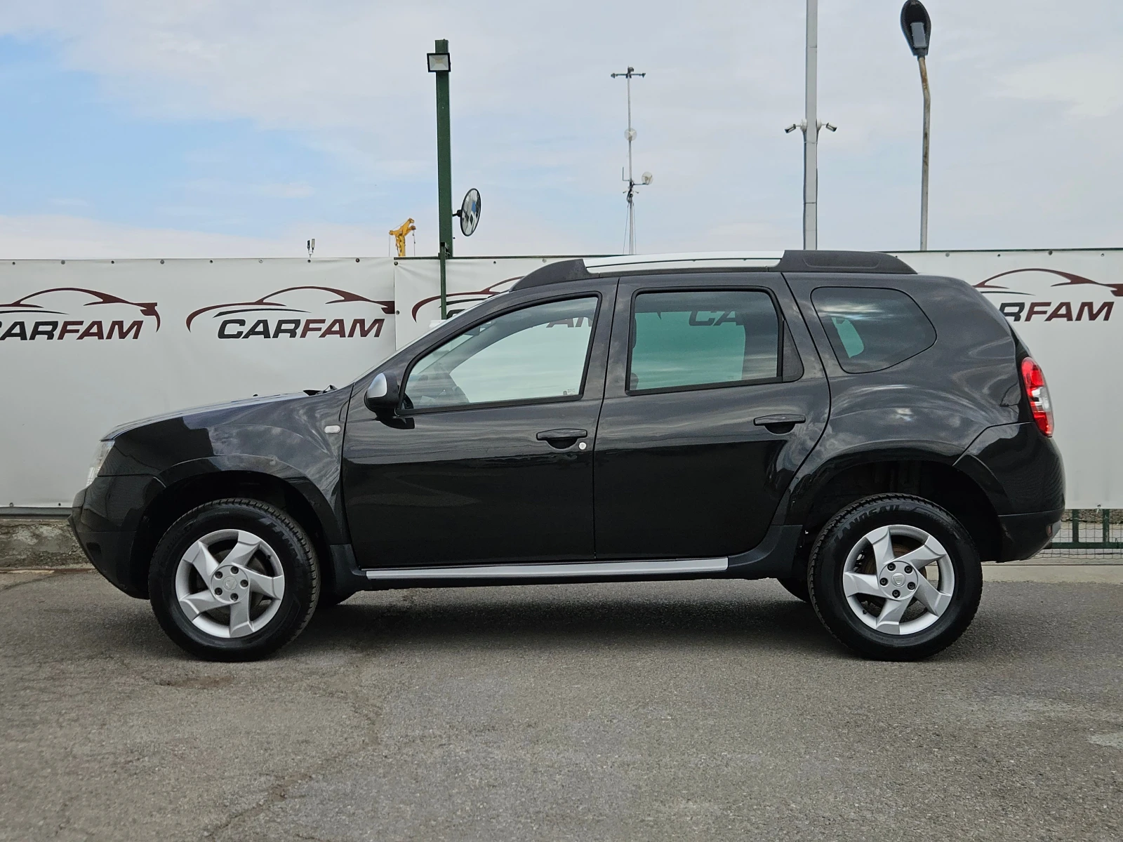 Dacia Duster 1.6i/GPL/105k.c/157000км/EURO 5A, снимка 6 - Автомобили и джипове - 56040507