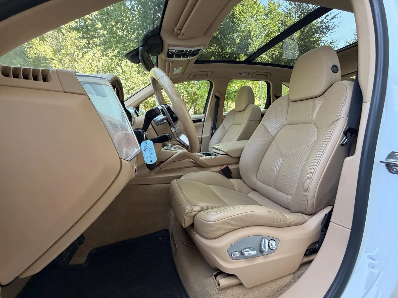 Porsche Cayenne 3.0d, снимка 10 - Автомобили и джипове - 56734169
