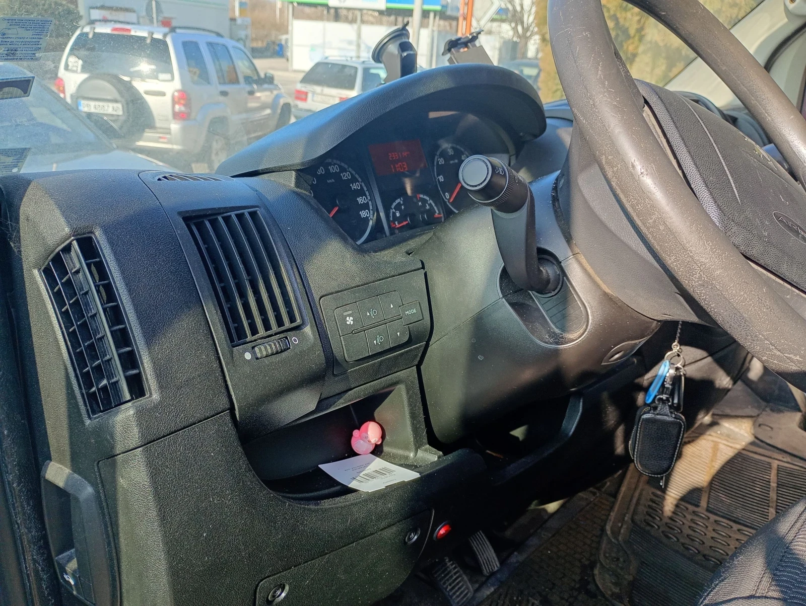 Peugeot Boxer Бус - изображение 3